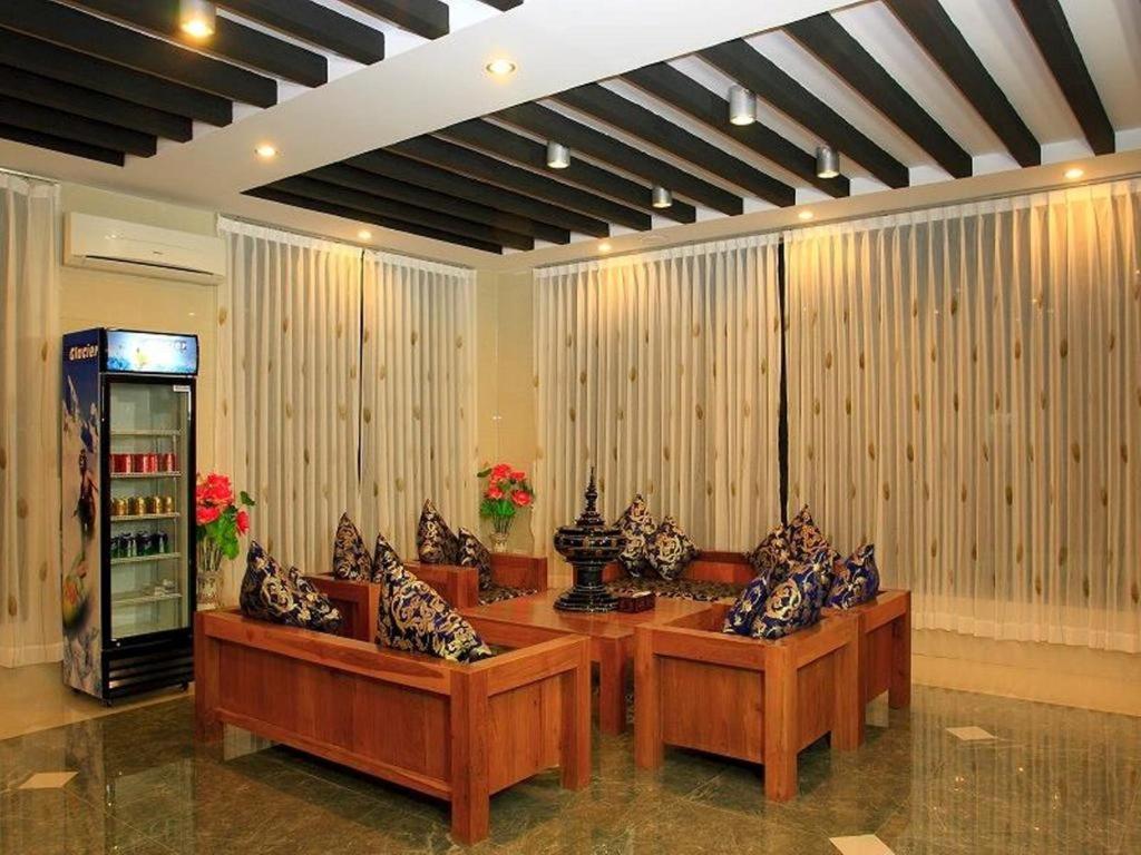 81 Hotel Inlay Nyaung Shwe Exterior photo