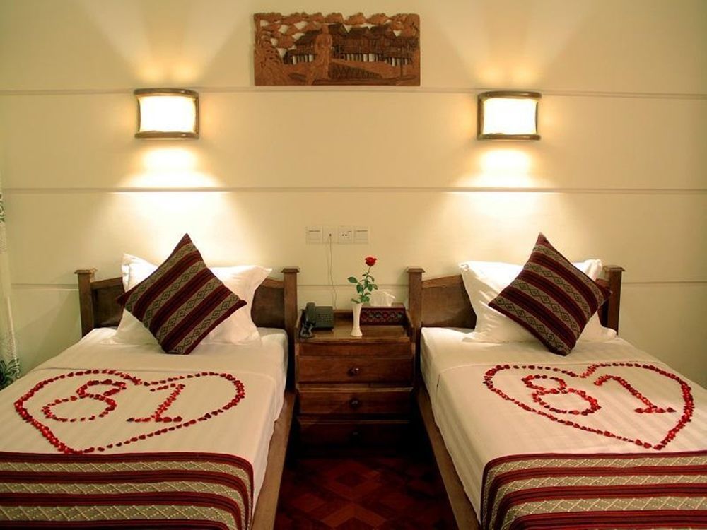 81 Hotel Inlay Nyaung Shwe Exterior photo